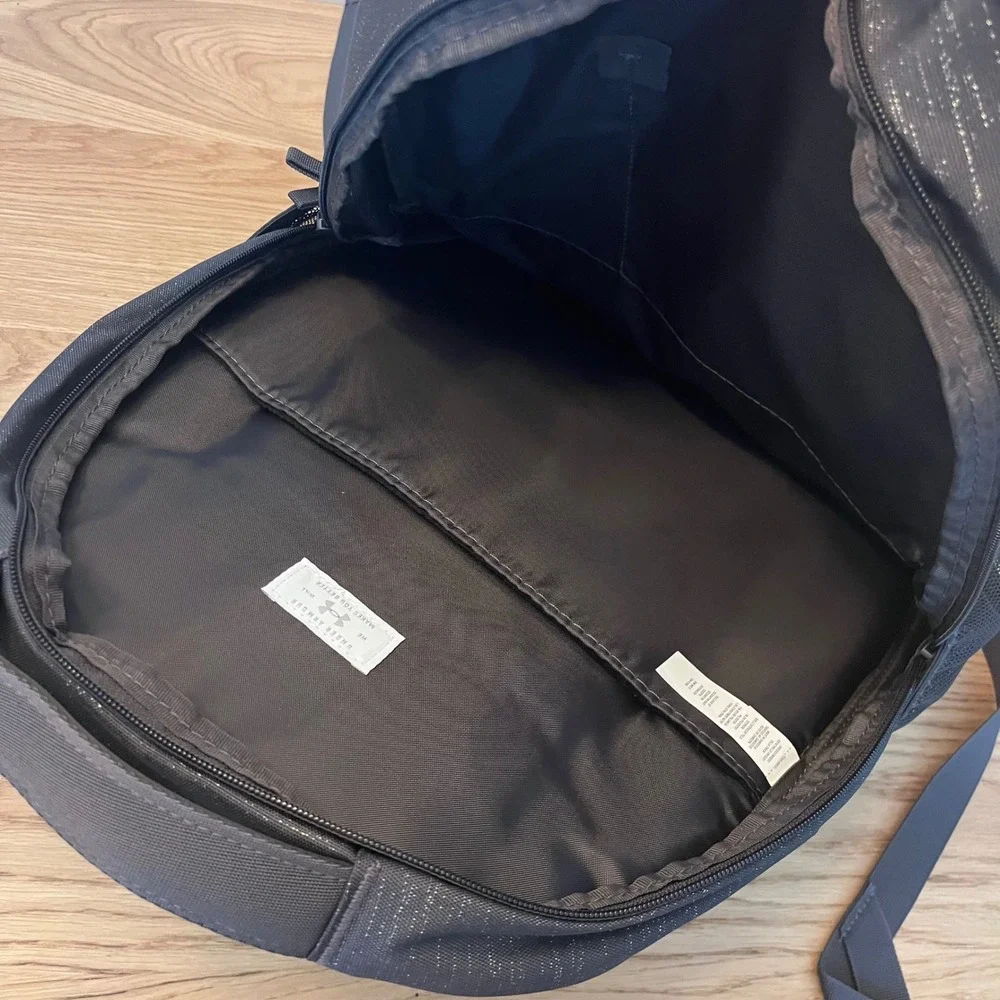 Under Armour Hustle Signature Backpack Black 28L UA Storm Laptop Bag‎ NEW